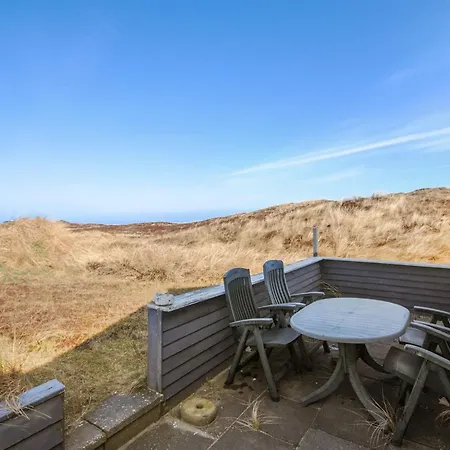 Hilmer - 250m From The Sea By Interhome